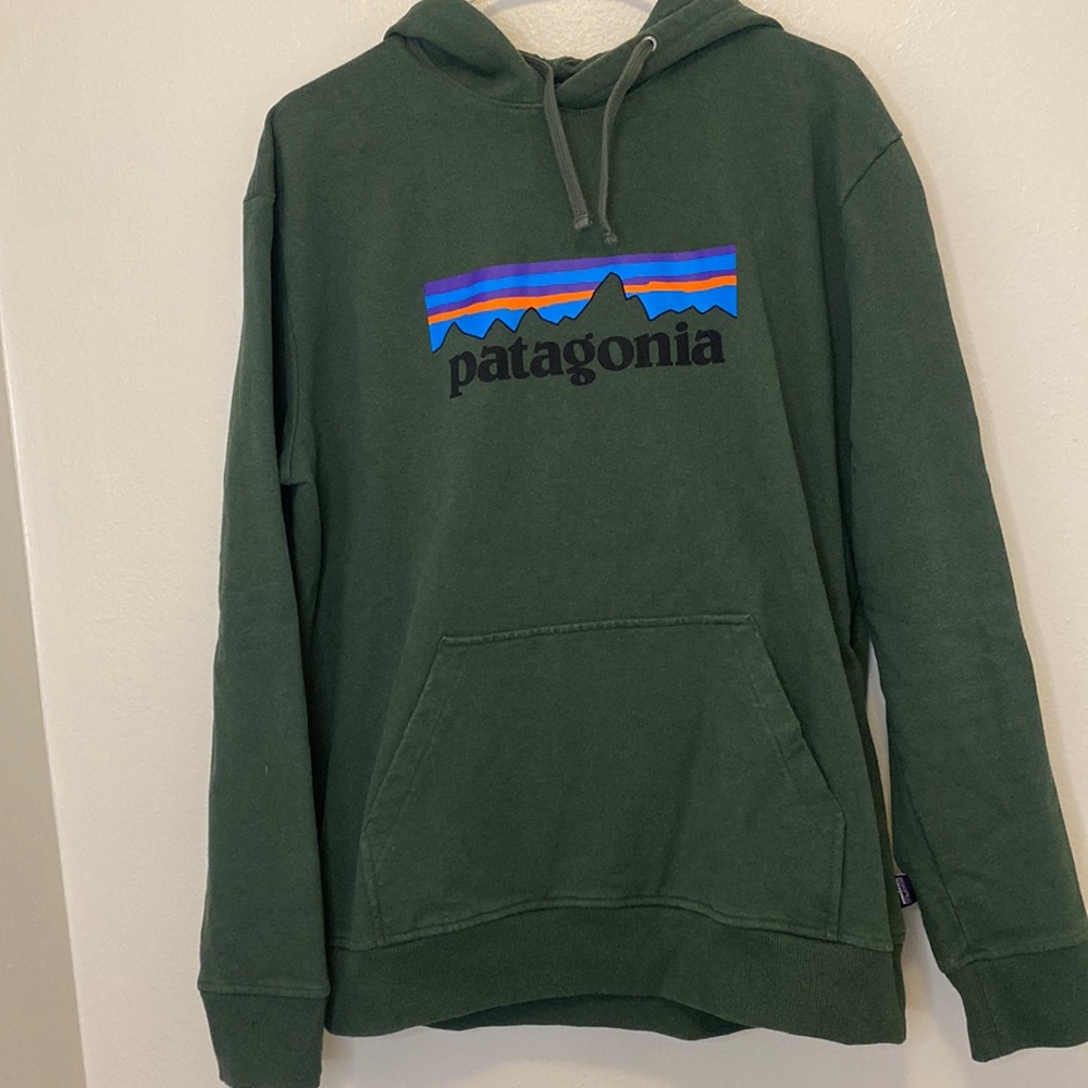 Men’s Patagonia “Uprisal Hoody”, Size Large